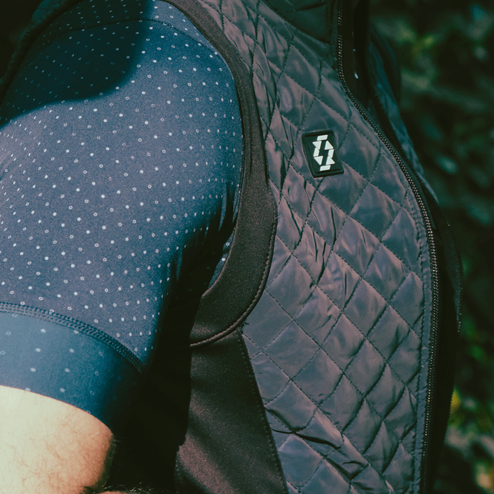 IRIDESCENT DIAMOND VEST-W