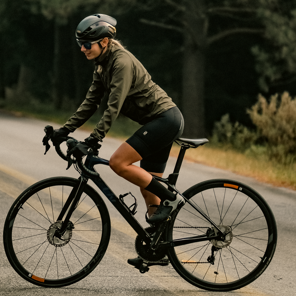 WINDING ROAD OLIVE-W